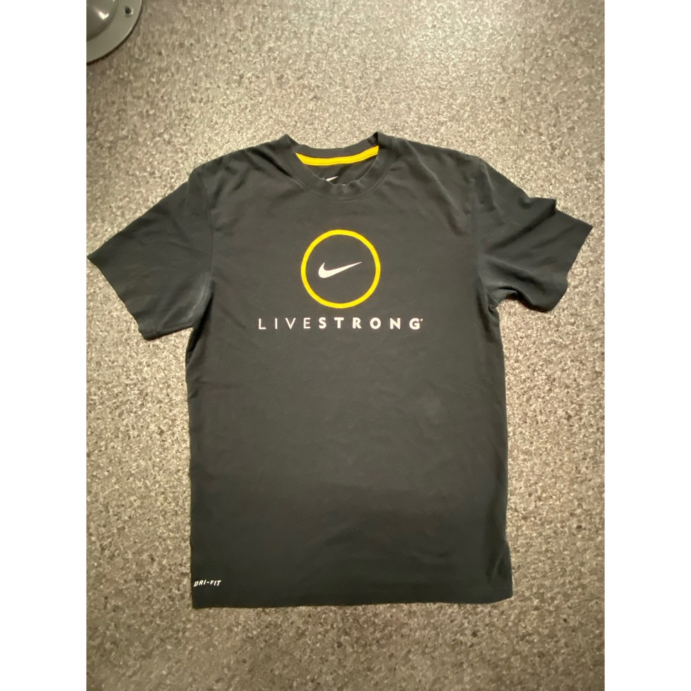 Nike Livestrong Dri-FIT T-Shirt Mens Small Graphic Tee Short Sleeve
